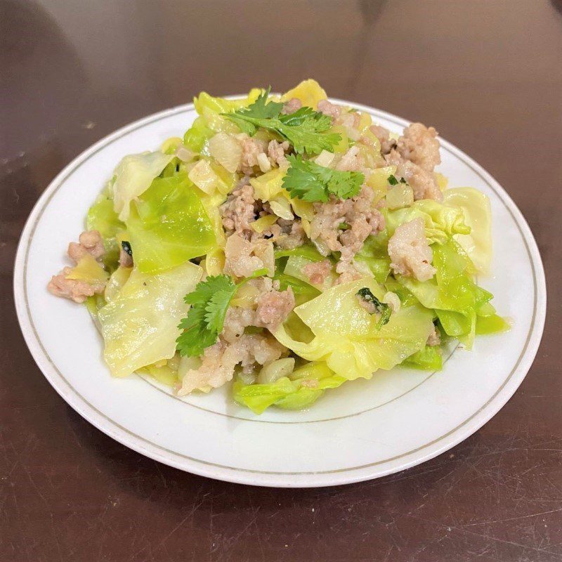 Step 4 Final Product Stir-fried cabbage with minced meat