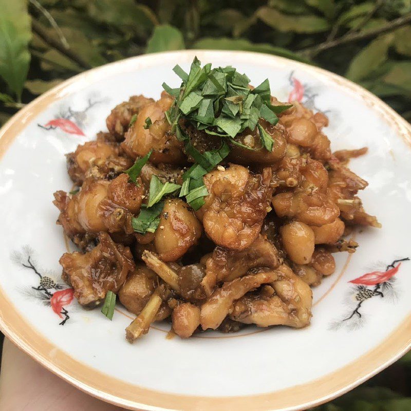 Step 3 Final Product Stir-fried Frog with Lemongrass and Chili