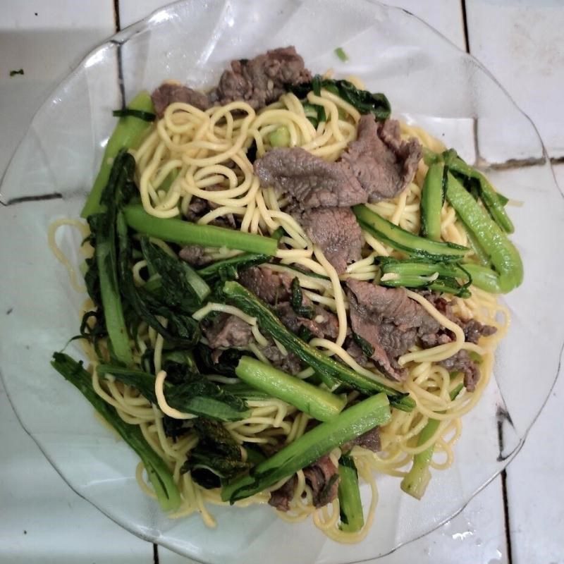 Step 5 Final Product Stir-fried Egg Noodles with Beef