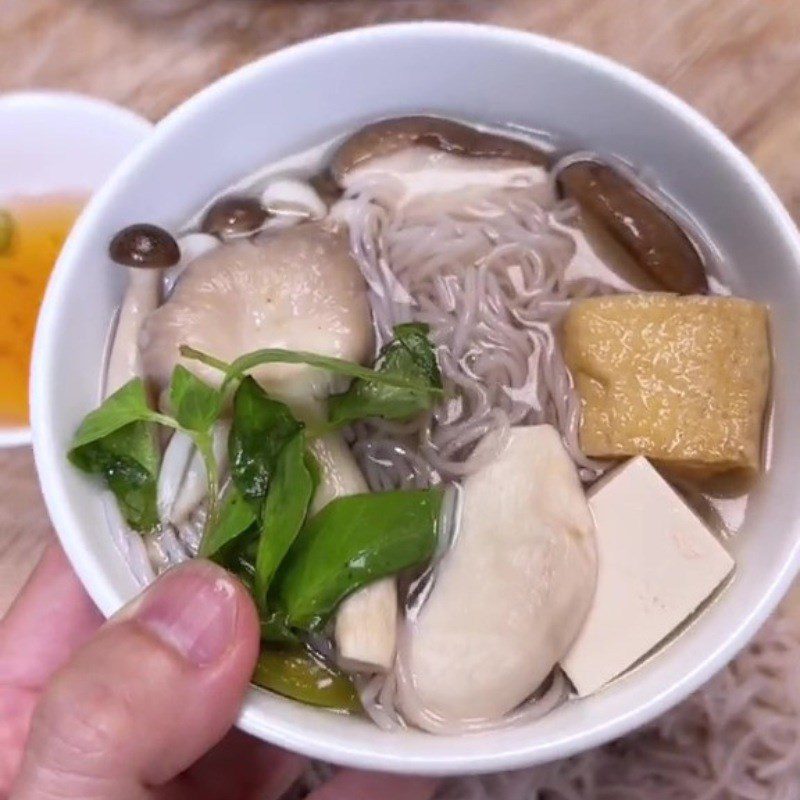 Step 5 Finished Product Mushroom Hot Pot with Vietnamese Basil