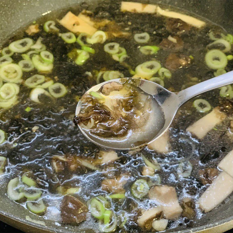 Step 3 Final Product Seaweed soup with minced beef