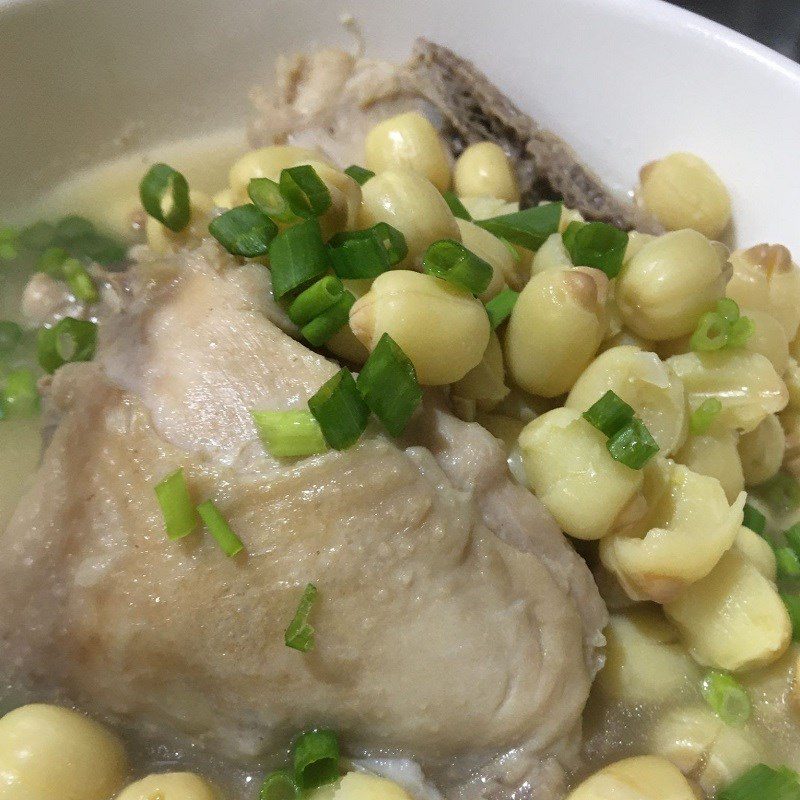 Step 3 Finished Dish Stewed Chicken with Lotus Seeds