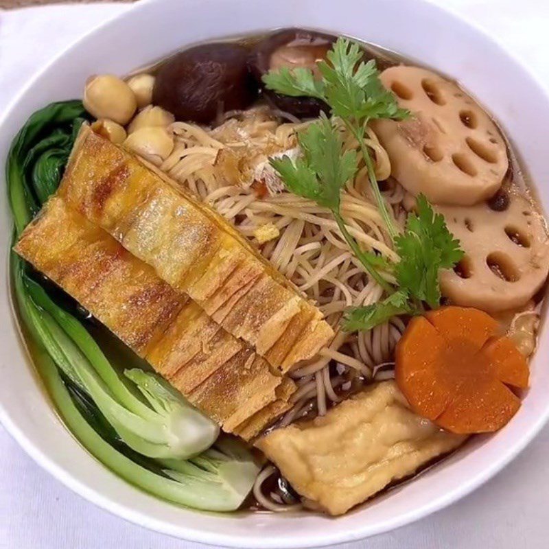 Step 4 Final product Vegetarian duck noodle soup with lotus seeds