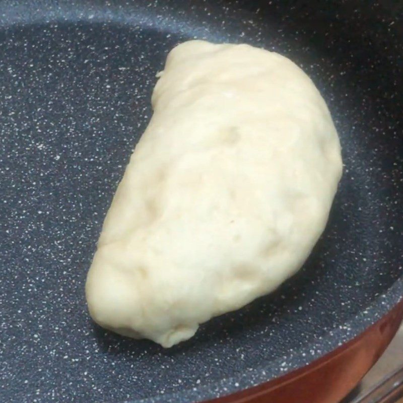 Step 5 Baking the Cade Bread with Duck Eggs