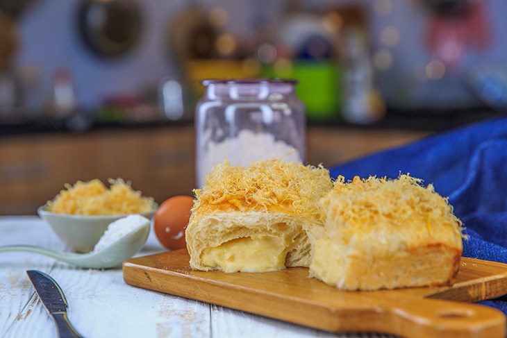 Step 6 Final product Cheese floss bread