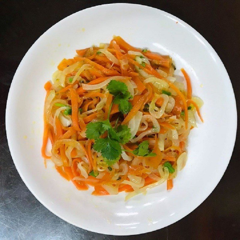 Step 3 Final Product Stir-fried Carrots and Onions