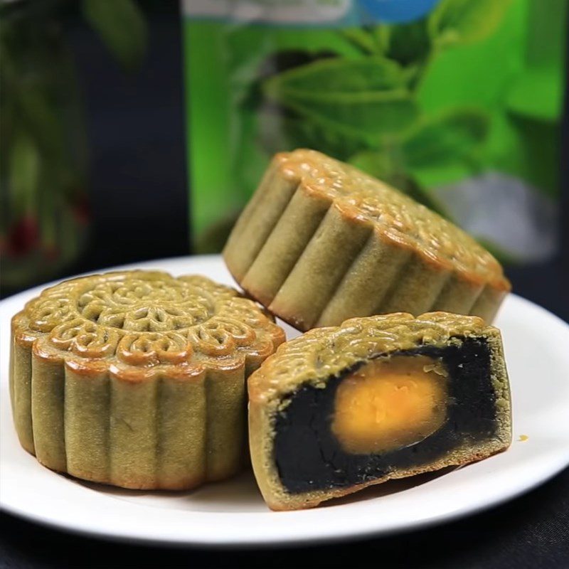 Step 6 Product Green Tea Mooncake with Black Sesame and Salted Egg Yolk