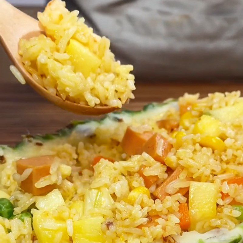 Step 4 Finished Product Pineapple Fried Rice (Recipe shared from TikTok Cook with TasteVN)