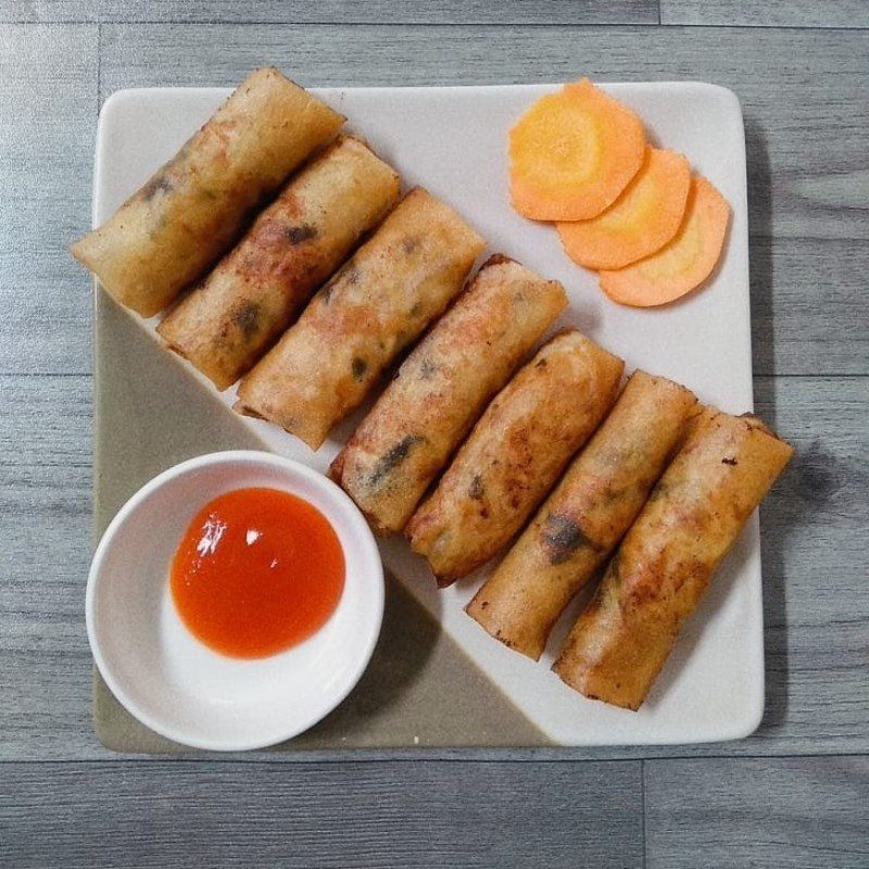 Step 5 Final Product Fried Seafood Spring Rolls Using Air Fryer