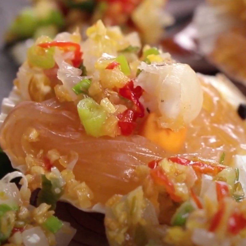 Step 6 Final Product Steamed scallops with vermicelli