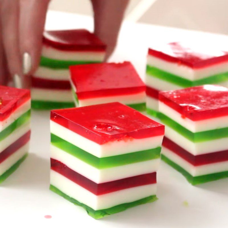 Step 4 Final Product Christmas Jelly Candy made with Jello powder