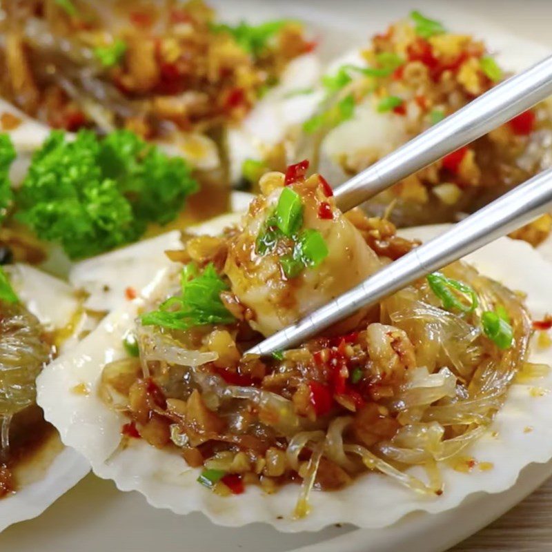 Step 6 Final Product Steamed scallops with vermicelli