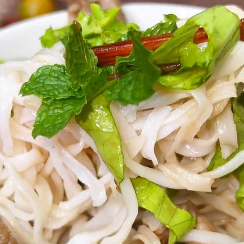Step 4 Final Product Mixed Pho (Recipe shared from TikTok Cooking with TasteVN)