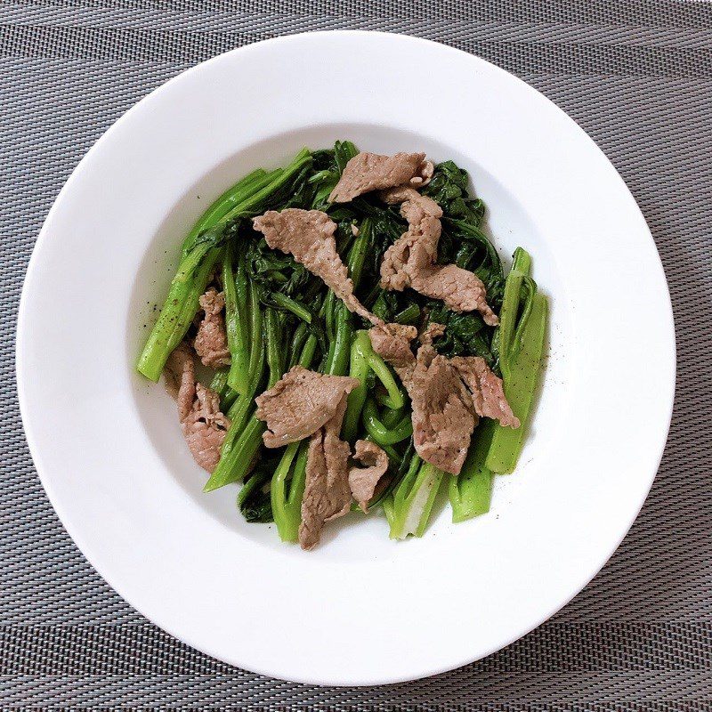 Step 3 Final Product Stir-fried choy sum with beef