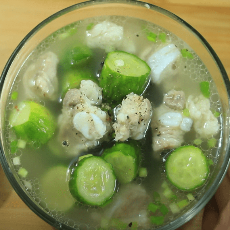 Step 5 Finished product Cucumber soup with pork bones