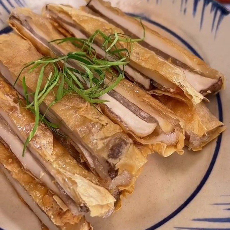 Step 5 Final product Dried tofu skin rolled with chicken thigh mushrooms