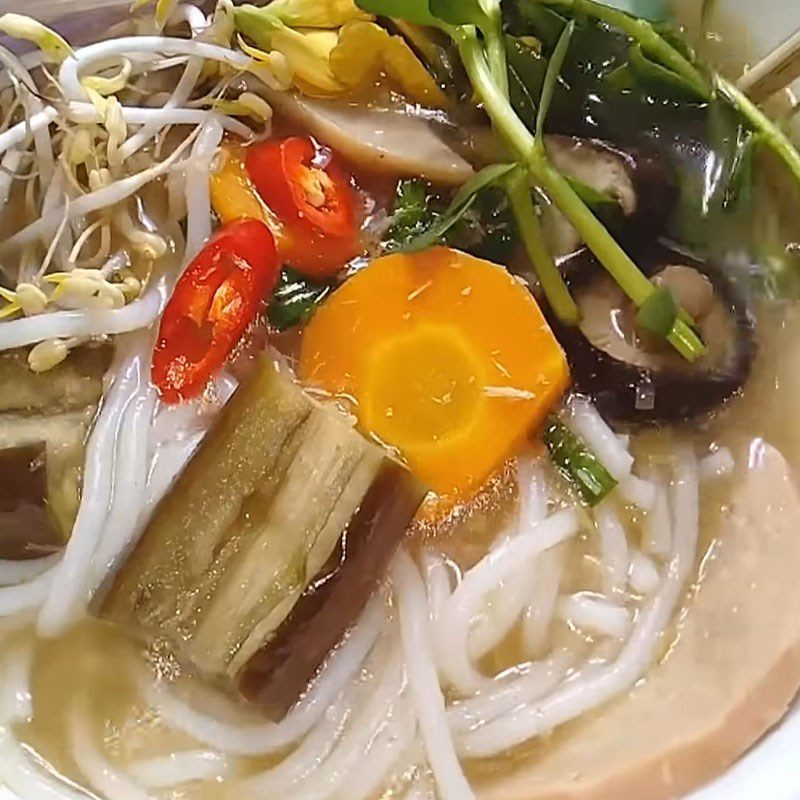 Step 6 Final product Vegetarian noodle soup
