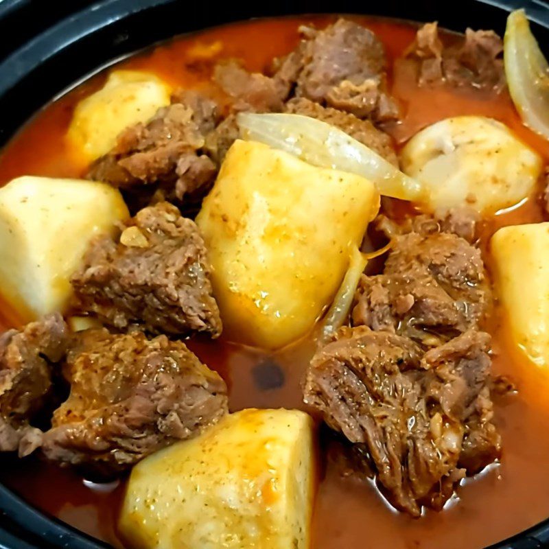 Step 3 Final product Beef hot pot with taro