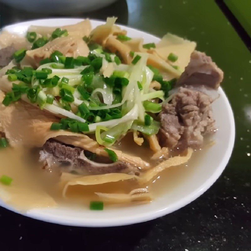 Step 6 Final product Bamboo shoot soup with pork bones