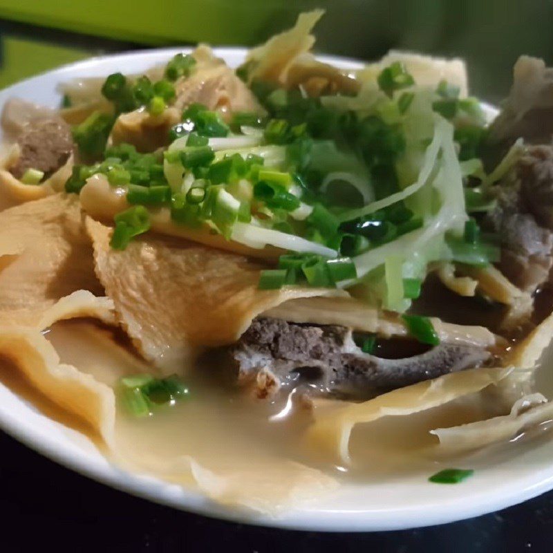 Step 6 Final product Bamboo shoot soup with pork bones