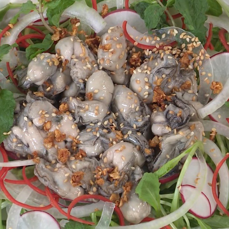 Step 6 Final product Oyster salad mixed with sprouts