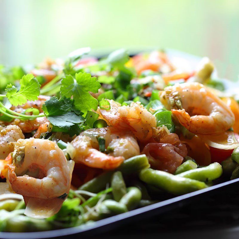 Step 5 Final product Fresh shrimp stir-fried with green beans