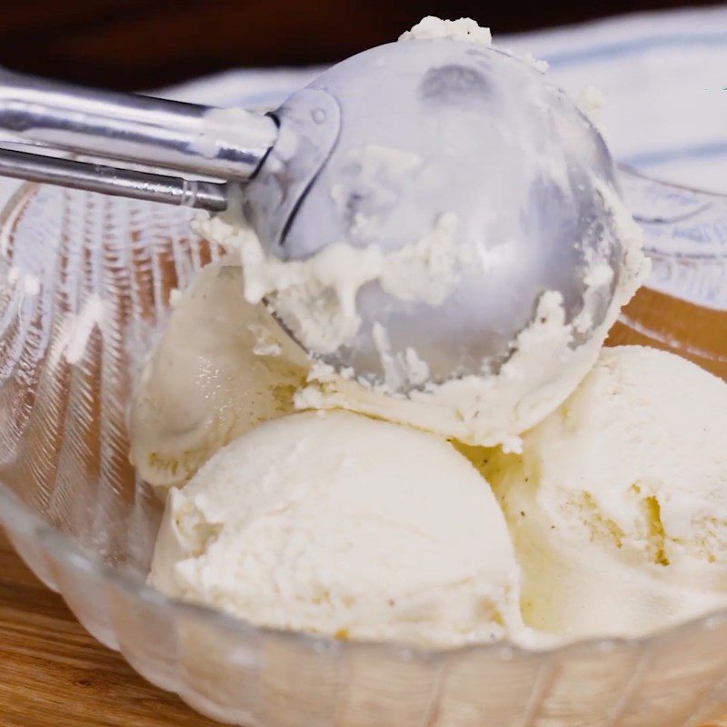 Step 5 Final Product Creamy Cheese Ice Cream with Blender
