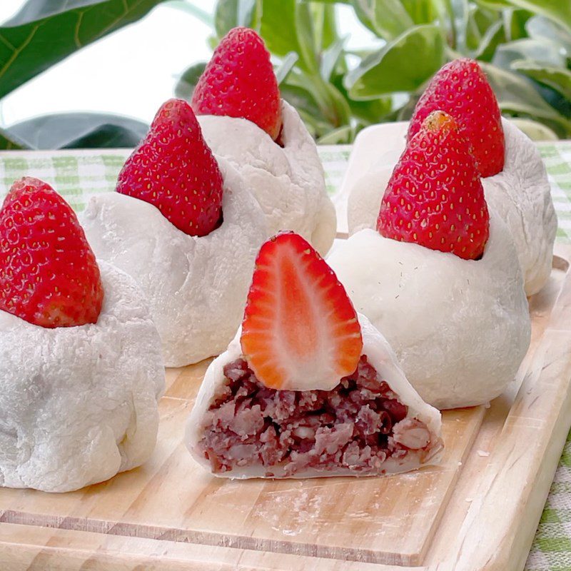 Step 7 Final Product of Red Bean Strawberry Mochi