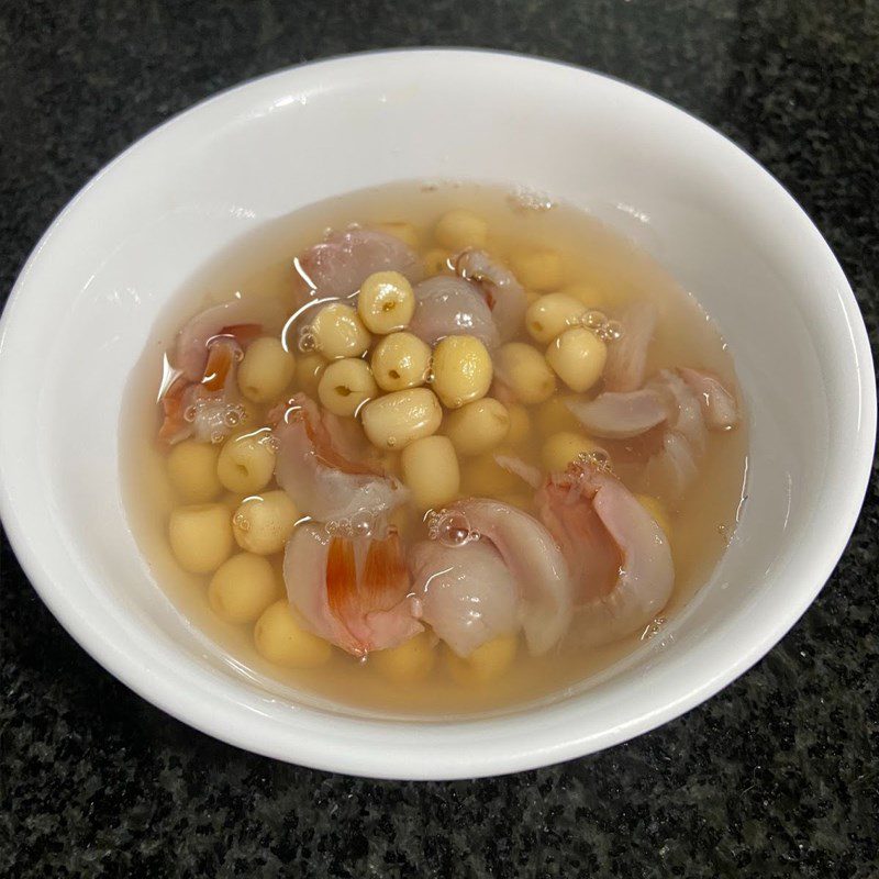 Step 3 Final Product Litchi lotus seed dessert (recipe shared by users)