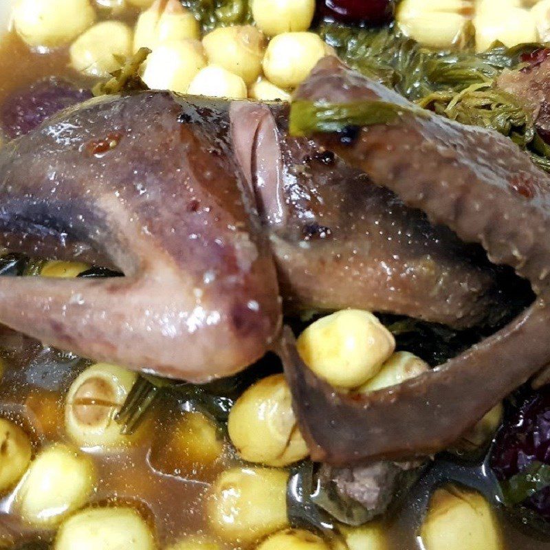 Step 5 Final Product Braised pigeon with mugwort