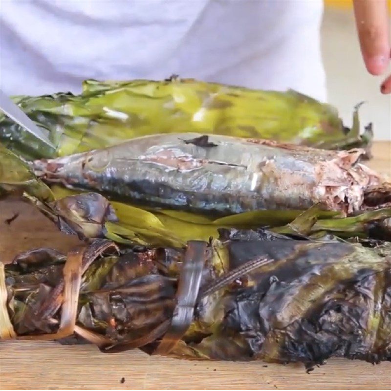 Step 5 Final Product Grilled Mackerel with Banana Leaves