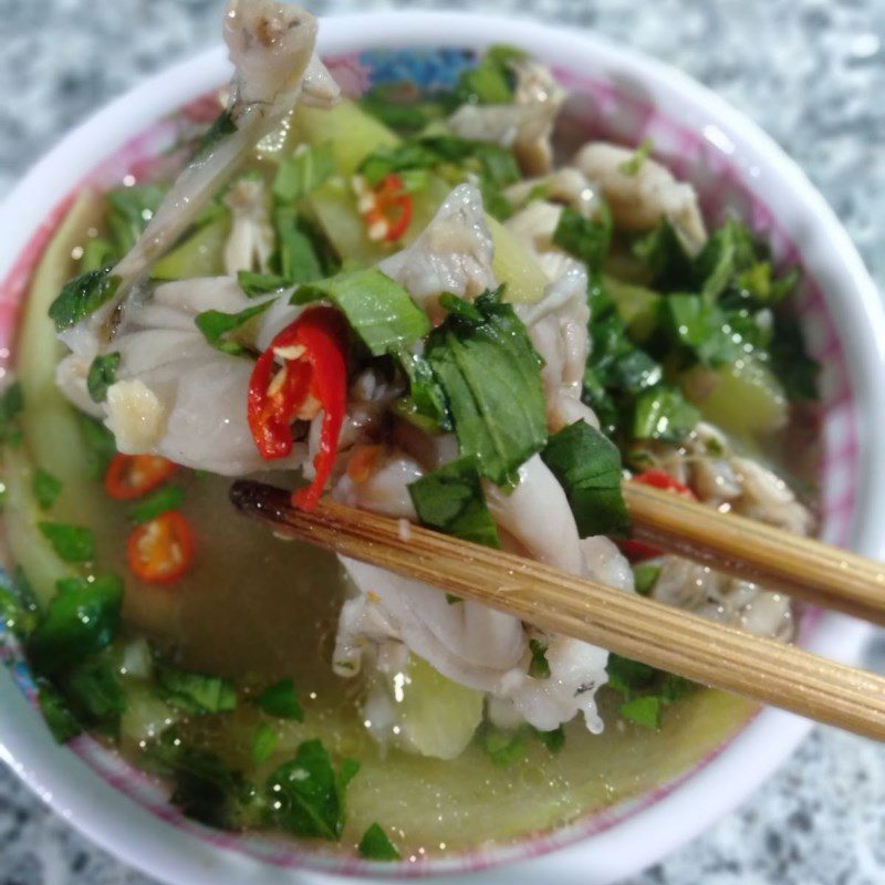 Step 4 Final Product Sour Frog Soup with Mint - Water Morning Glory (recipe shared by users)