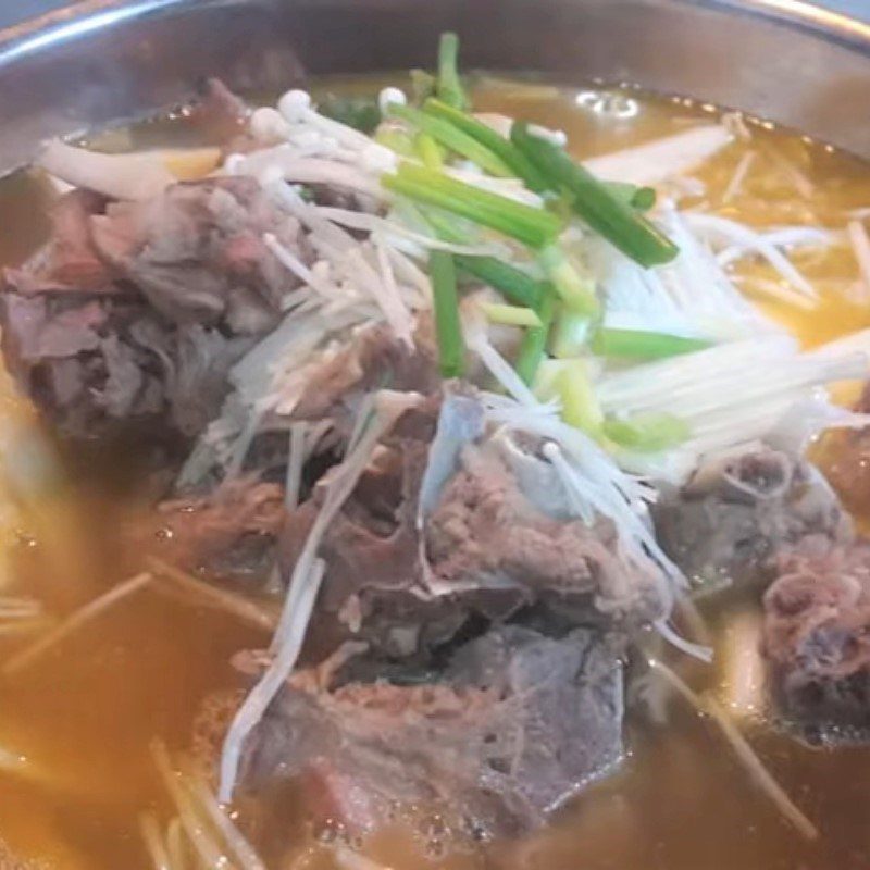 Step 5 Final Product Beef Bone Soup with Mushrooms (Korean Beef Bone Soup)