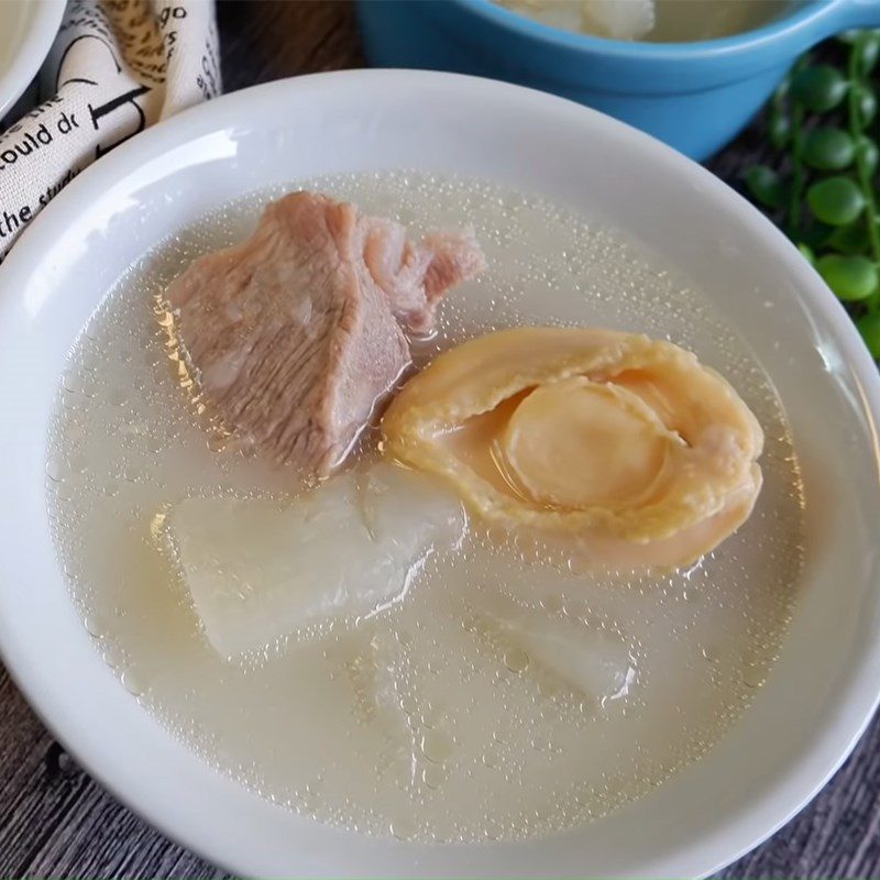 Step 5 Final product Abalone soup with pork ribs and wax gourd