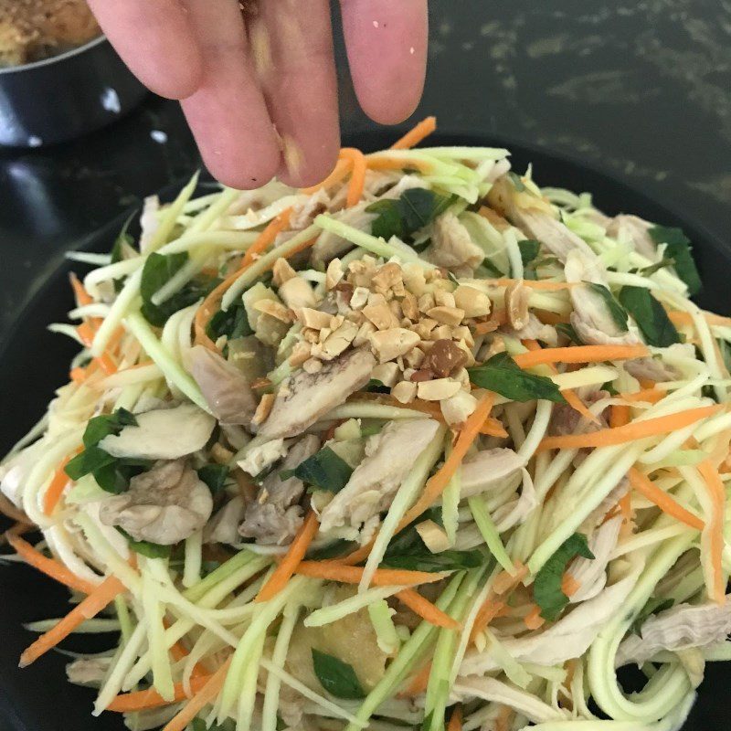 Step 5 Finished Product Green Mango Chicken Salad (recipe shared by a user)