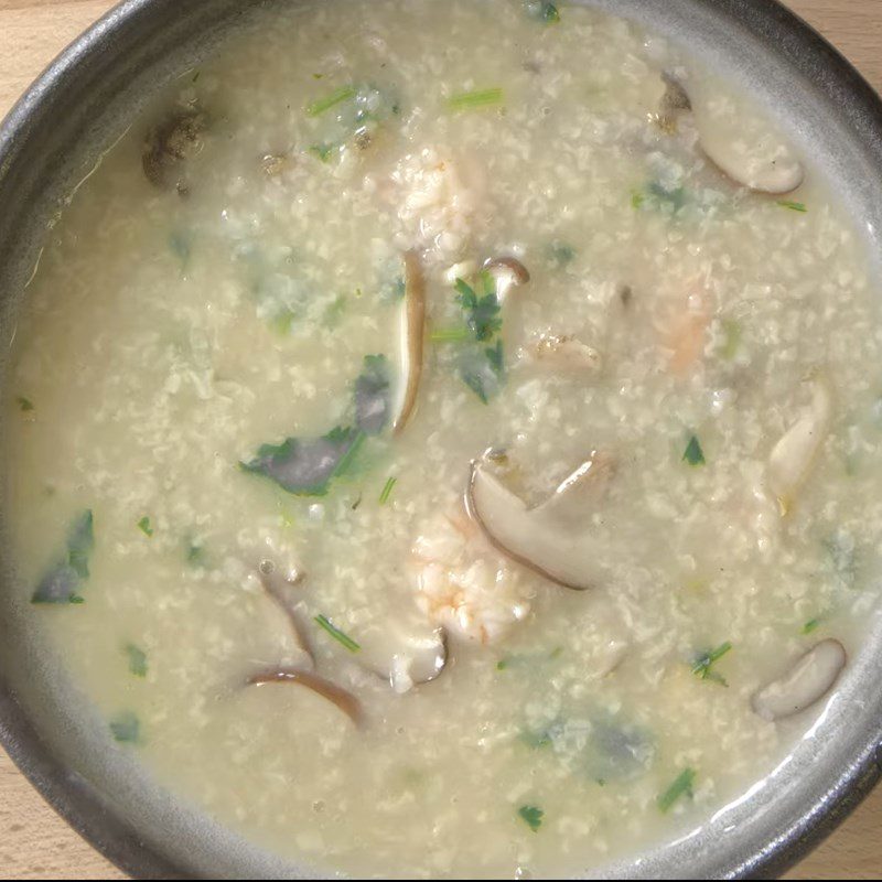 Step 5 Finished Product Abalone Porridge with Shrimp and Mushrooms