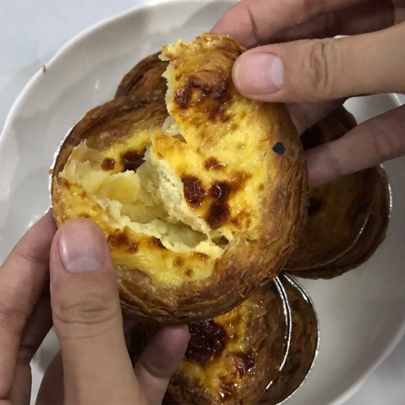 Step 3 Final Product Egg tart made with an air fryer