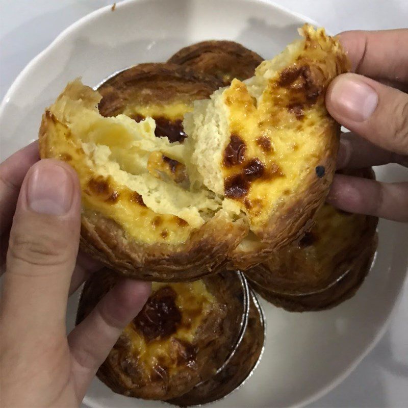 Step 3 Final Product Egg tart made with an air fryer