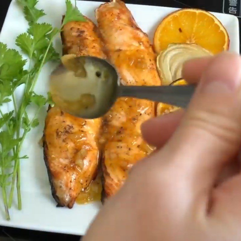Step 4 Final product Grilled salmon with orange