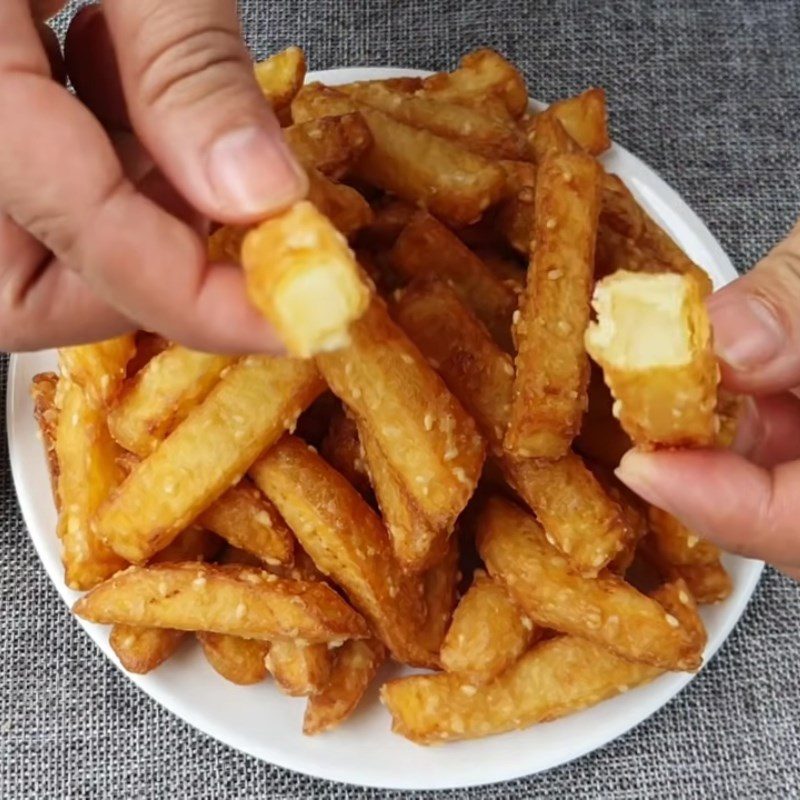 Step 4 Final Product Fried Potatoes with Wheat Flour and Tapioca Flour