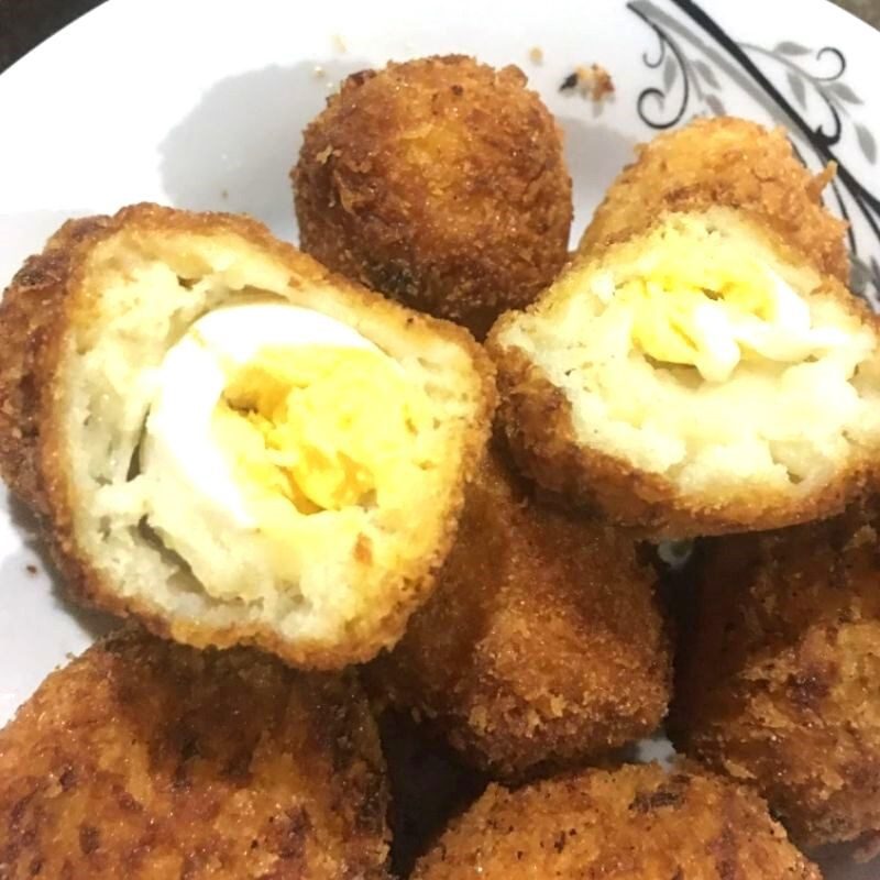 Step 5 Finished Product Fried Potato Wrapped in Quail Eggs