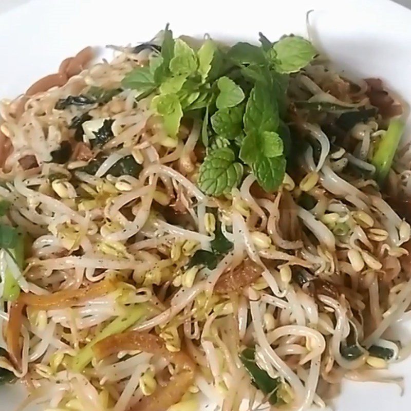 Step 7 Final product Dried squid stir-fried with bean sprouts