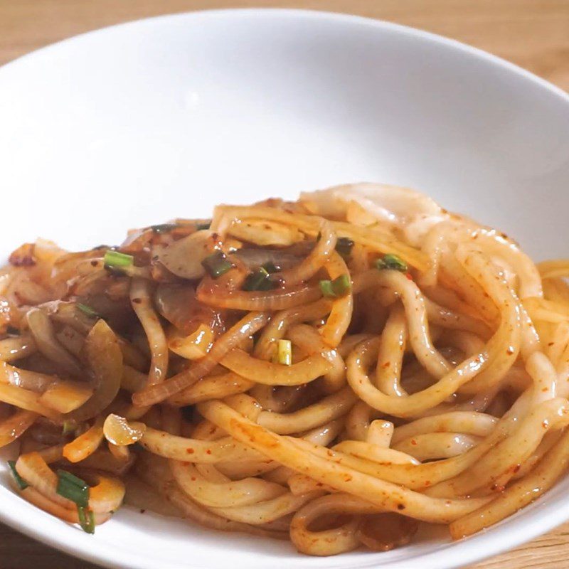 Step 4 Final Product Spicy stir-fried udon noodles