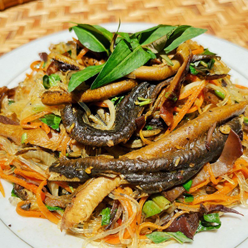 Step 4 Final product Stir-fried vermicelli with eel