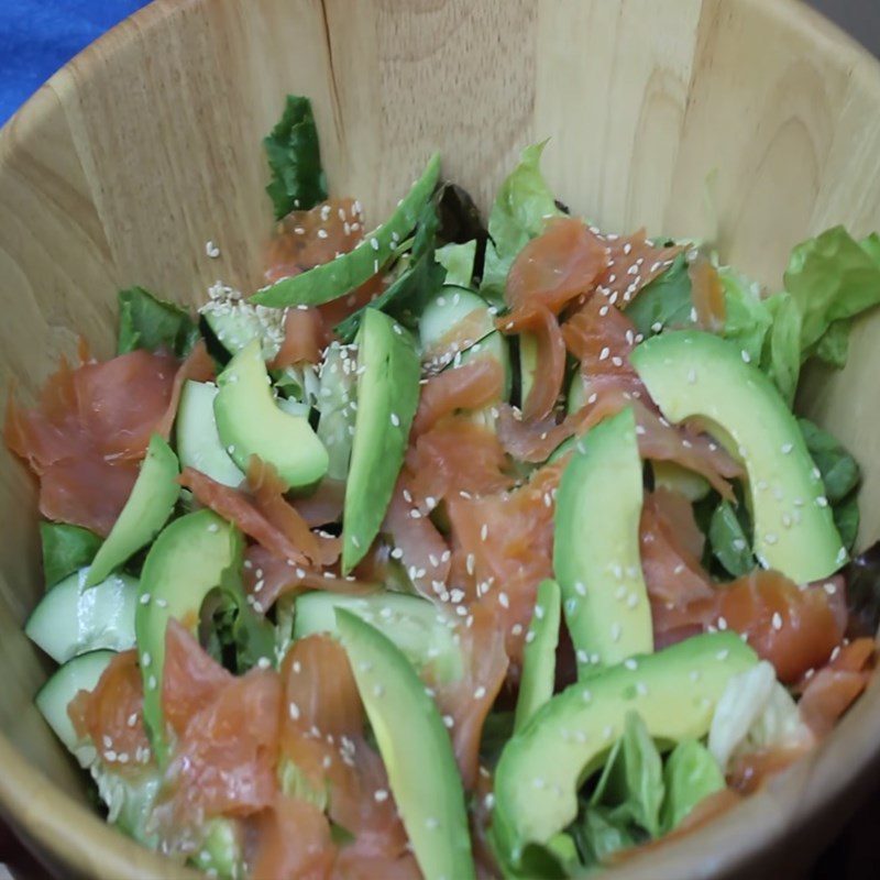 Step 3 Final Product Smoked Salmon Salad with Lemon Dressing