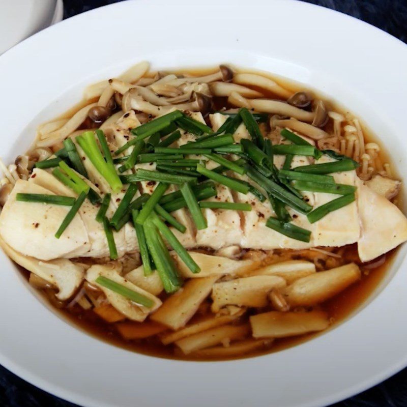 Step 5 Final product Soy sauce steamed chicken breast