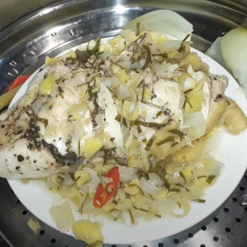 Step 4 Final Product Lime Leaf Steamed Chicken Breast
