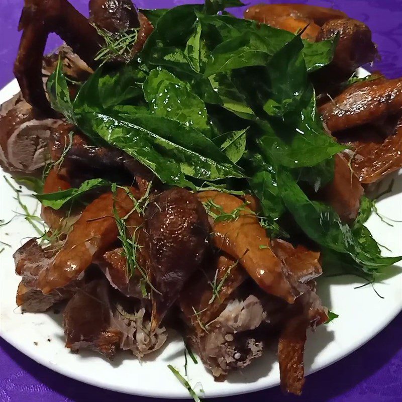 Step 5 Final product Pigeon roasted with five spices in oil