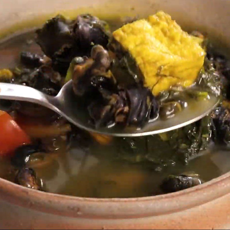 Step 6 Final Product Cooking the snail soup with perilla leaves