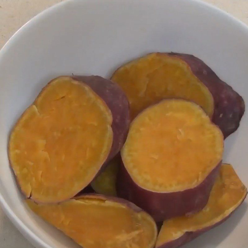 Step 3 Final Product Boiling sweet potatoes in the microwave (with water added)